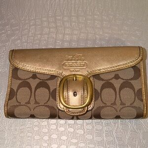 Coach Bleecker Trifold Wallet
